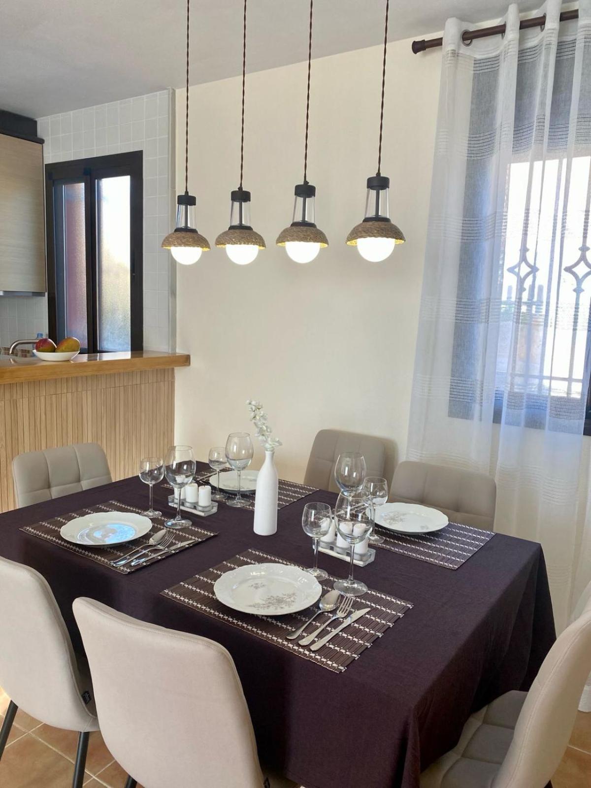 Luminoso Calido Con Vistas Apartment Aguilas