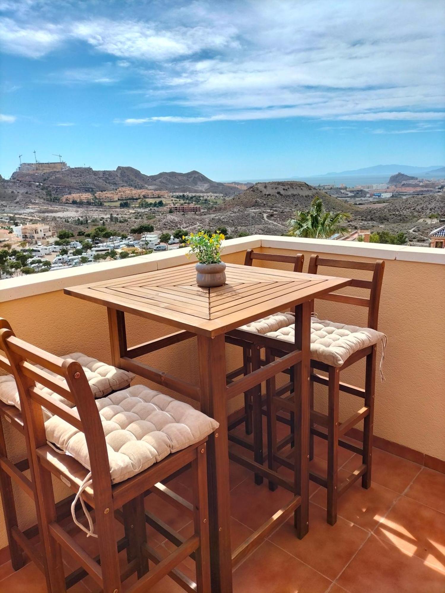 Apartment Luminoso Calido Con Vistas Aguilas